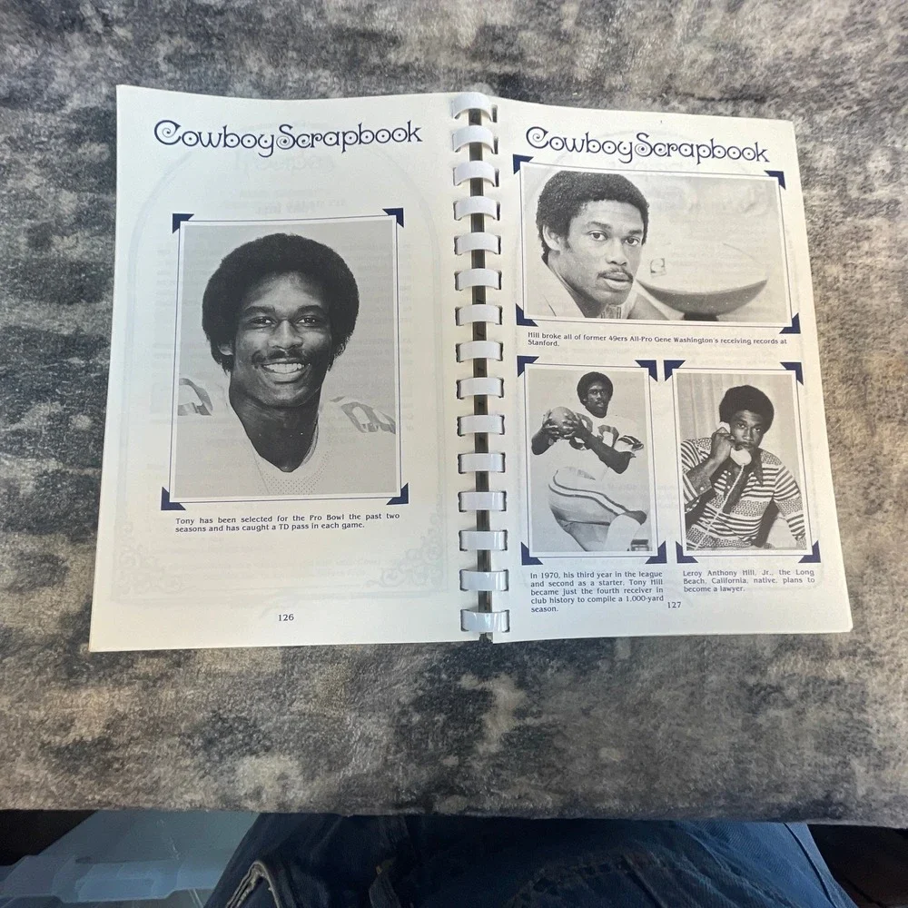 Dallas Cowboys Wives'‎ Cookbook 2nd Edition Family Album Vintage Recipes NFL